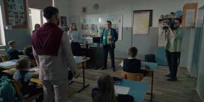 Why only pay teachers to screw around? - Candidatul perfect