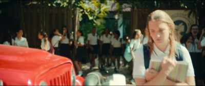 Why is she all wet? | swear! - 47 Meters Down: Uncaged