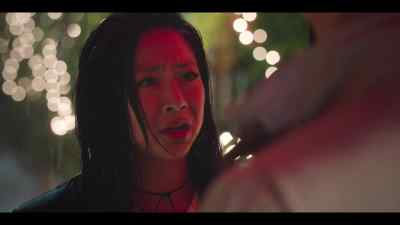 - Why is she hurting? - Laid