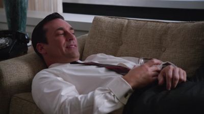Why shouIdn't she do what she wants? - Mad Men