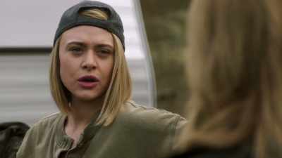 Why is solving my brother's
death so important to you? - Pretty Little Liars: The Perfectionists