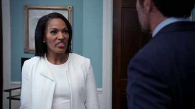Why there were no cameras,
no record of her being here. - Tyler Perry's The Oval