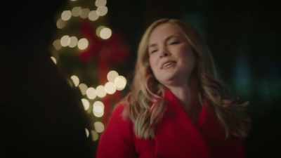 Why, uh, - Unwrapping Christmas: Olivia's Reunion