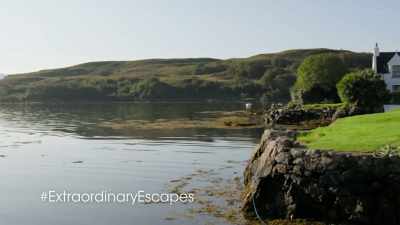 -- Why? -- Well, because
it's a life jacket, - Extraordinary Escapes with Sandi Toksvig