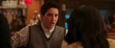 - Why? What happened?
- I... I don't know exactly, but, um… - Prom Pact