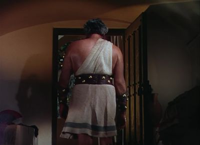 Why with one arm strapped you could kill 50 Nubians an hour - Quo Vadis