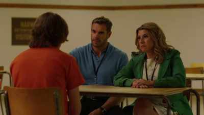 Why would you admit to a
murder you didn't commit? - The Jane Mysteries: A Deadly Prescription