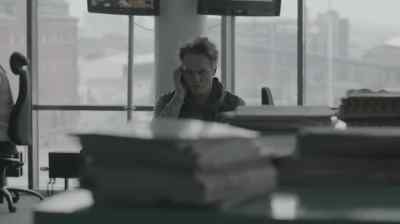 - Why would they do that?
- Saga Norén answered your mobile. - The Bridge