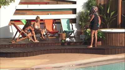 Why would she just turn out
to me and go, - Love Island