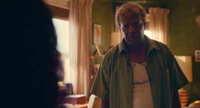 - Why? You don't answer to me.
- You don't want to know? - The Last Days of Ptolemy Grey