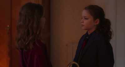 - Why?
- You know very well why. - Petite maman