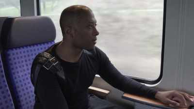 - Why'd you have to get on this train? - Paragon: The Shadow Wars
