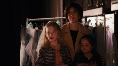 Why'd she take off her dress - Phoebe in Wonderland