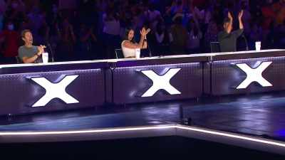 [wild cheering] - America's Got Talent: Extreme
