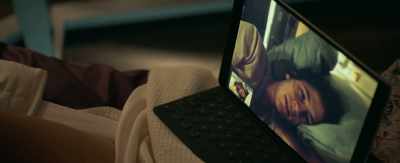 [Will] All right,
I'll let you sleep, okay? - Five Feet Apart