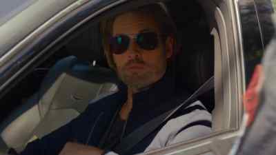 Will Bowman, Division Five.
You have an escort for me. - Colony