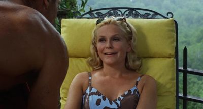 Come with me - The Swimmer