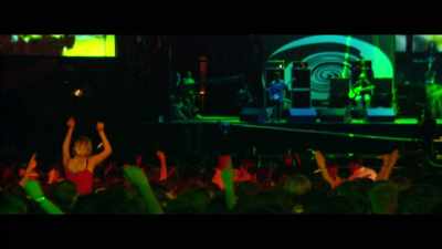 ♪ Will dance
If they wanna dance - Oasis: Knebworth 1996