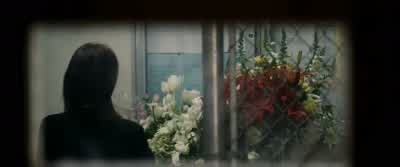 Will you give me the flowers back, please? - National Treasure: Book of Secrets