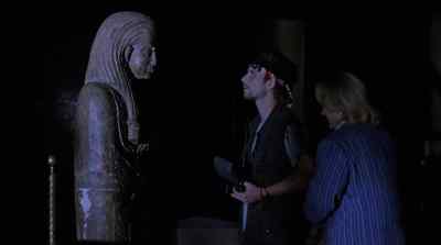 -Will, you got to leave me these guns.
-Okay. - Jimmy Hollywood