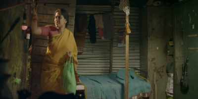 Will you have some snacks?
- No. - Sairat