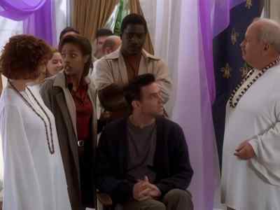 Will it hurt? Does it hurt when the caterpillar
become a butterfly? -transformation Hurt, - Sliders