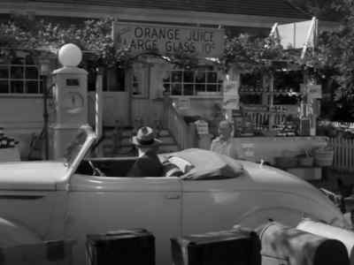 Will I fill it up, sir?
No, thanks. - Little Giant
