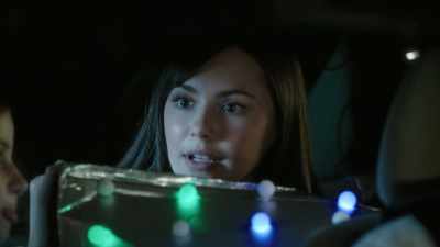 - WILL: I got it.
[closes door] - I Am Frankie