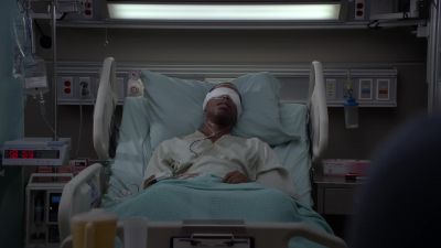 Will, it's me. - House