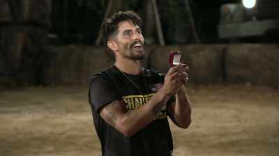 - Will you marry me?
[cheers and applause] - The Challenge: Untold History