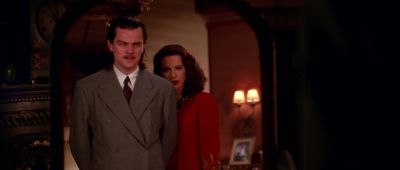 Will you marry me You're too crazy for me - The Aviator