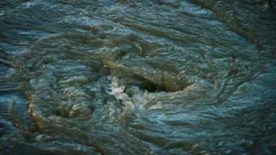 -WILL: Oh, wow. That's a whirlpool.
-DWAYNE: Exactly. - Welcome to Earth