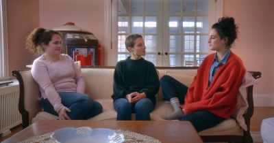 Will you talk a little bit about
what is scary about the house? - Jenny Slate: Stage Fright