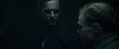 -Will he talk?
-Van den Berg? No, out of the question. - The Resistance Banker
