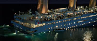 Will the men please hold back! - Titanic