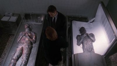 Will the real Leonard Betts please stand up? - The X-Files