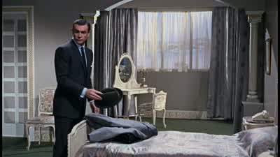 - Will there be anything else, sir? - From Russia with Love