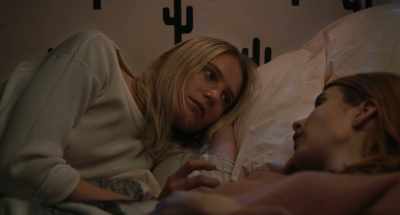 Willa, we're all felicity. - In a Relationship