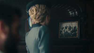 WILLIAM... IT'S HIM. - Miss Scarlet and the Duke