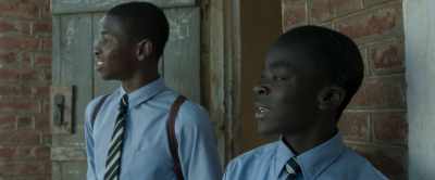 William, look who's been waiting. - The Boy Who Harnessed the Wind