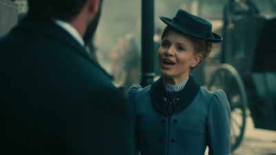 WILLIAM, YOU'VE ALREADY
LET ME DOWN ONCE,
PLEASE DO NOT DO IT AGAIN. - Miss Scarlet and the Duke