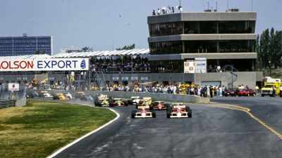Williams were back in the pack
for the 1988 season - Williams & Mansell: Red 5