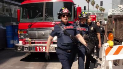 Williams, you're with us. - 9-1-1