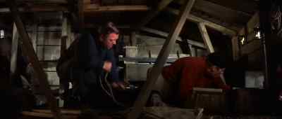 Willie, you all right?
Pull! - The Great Escape