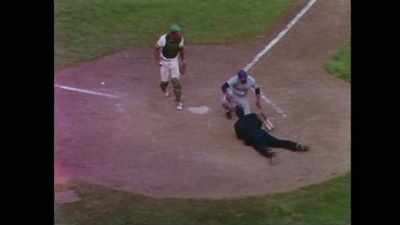 Willie, o batedor da vez,
gritava e reclamava - Say Hey, Willie Mays!