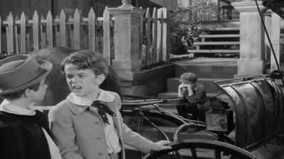 Willy McIntosh.
I heard his pa's sicker than a cat. - Kings Row