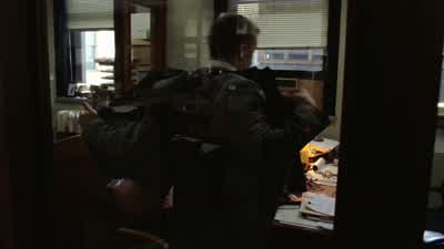 WILLY: Stop yelling, Phil. - Fracture