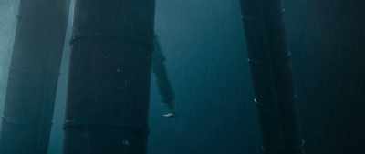(winch thudding)
(Sullivan groaning) - Last Sentinel