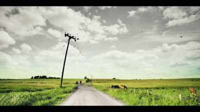 -(wind blowing)
-(metallic clicking) - The Third Day