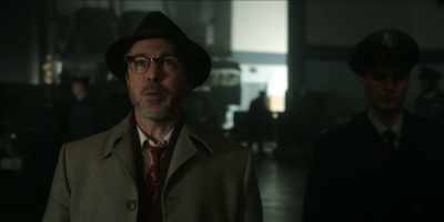 Wind currents push it
toward his plane, - Project Blue Book